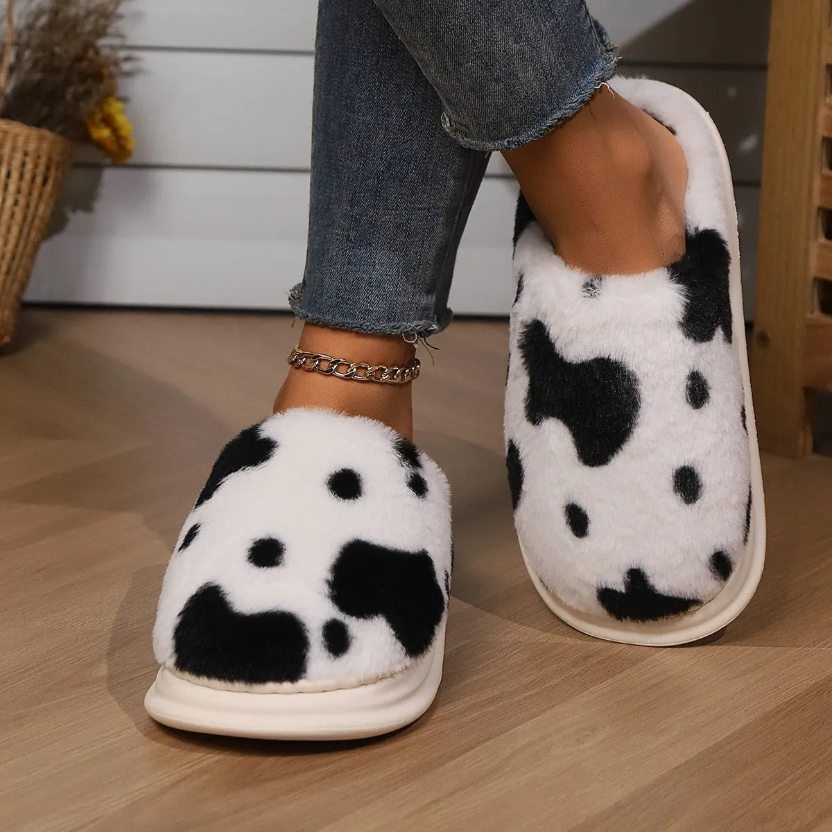COWZY™ – Chausson vache femme | Chaleur, confort cocooning & semelle antidérapante